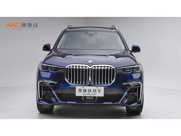 Фото 2 - BMW X7