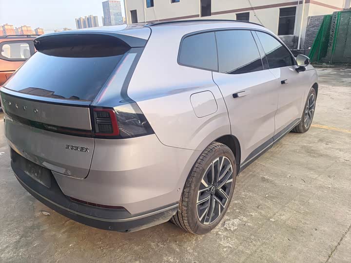 Volvo XC70 Hybrid 2026 2026款 四驱超长续航Plus