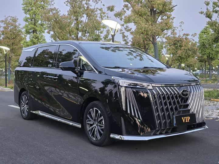 GAC Trumpchi M8 2024 2024款 宗师系列 400T 至尊版