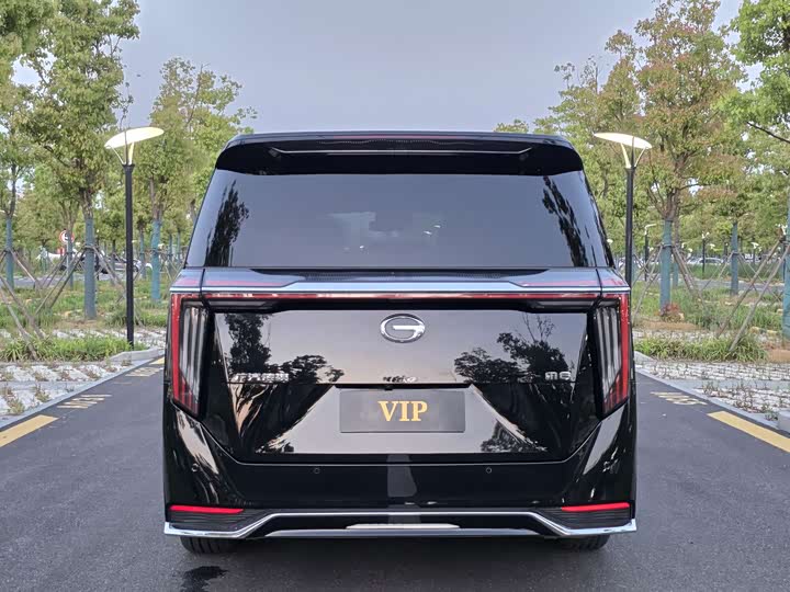 GAC Trumpchi M8 2024 2024款 宗师系列 400T 至尊版