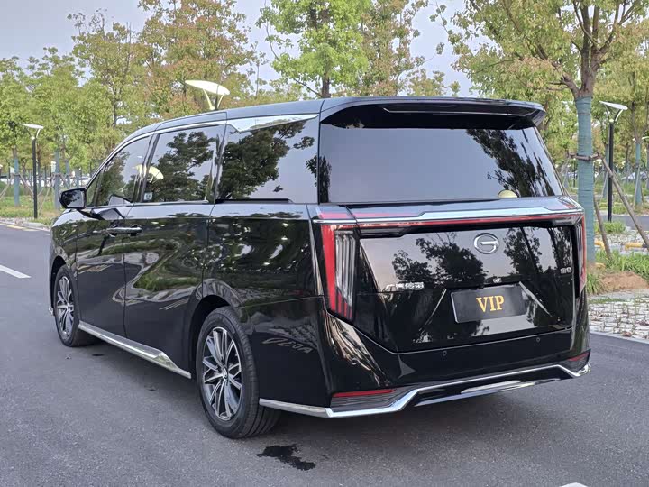 GAC Trumpchi M8 2024 2024款 宗师系列 400T 至尊版