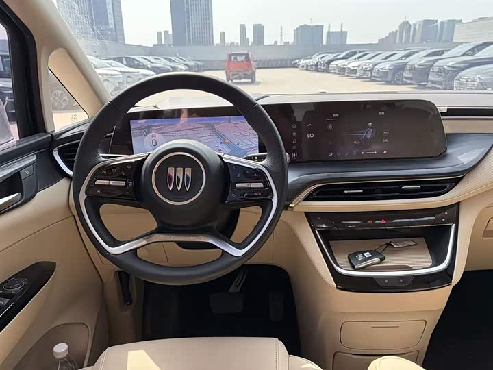Buick GL8 Hybrid 2025 2025款 陆尚 智享版