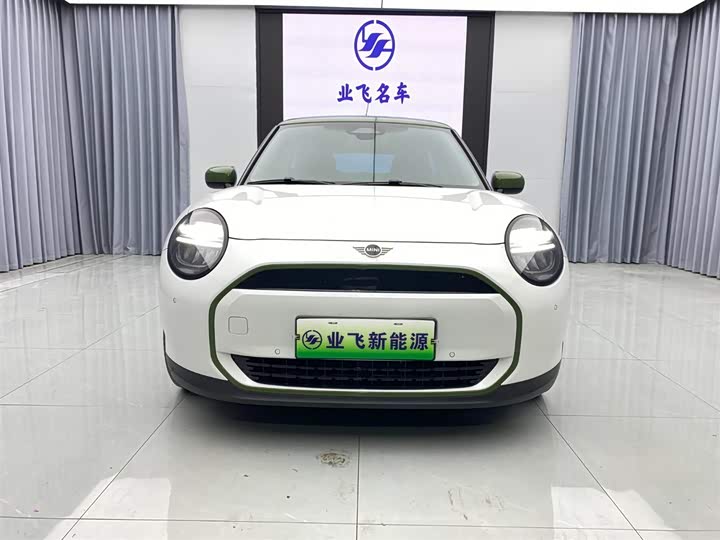 Mini Cooper 2025 2025款 456km COOPER E 经典派