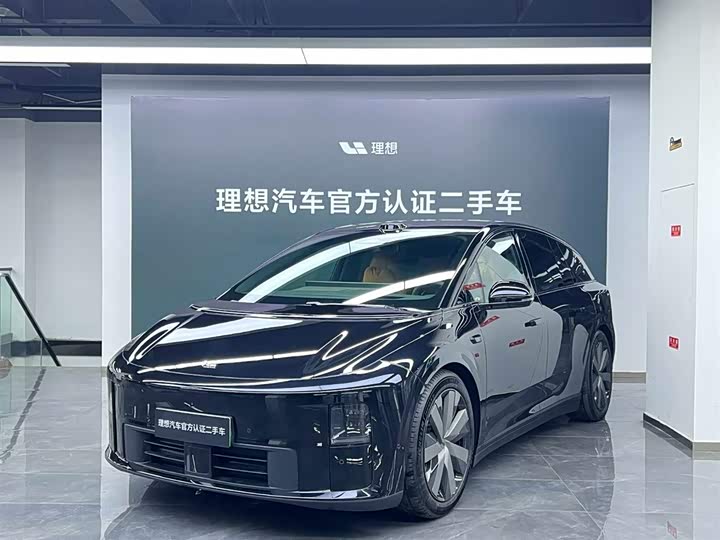 2025 LiXiang i6
