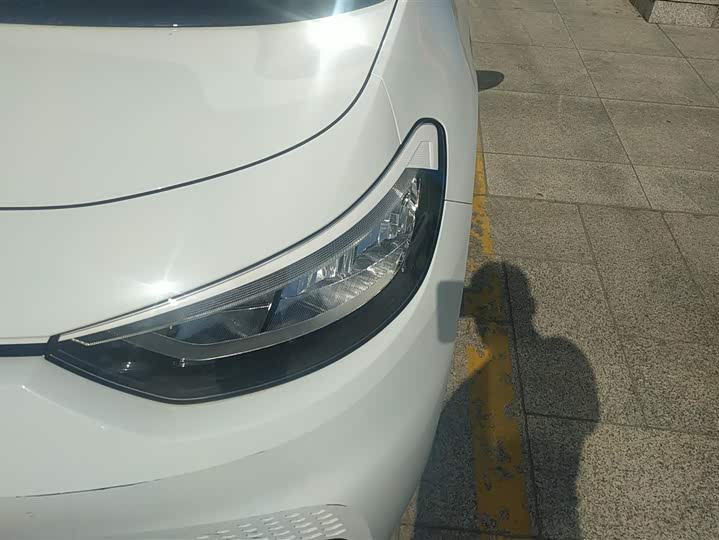 Photo 5 - Volkswagen ID.3