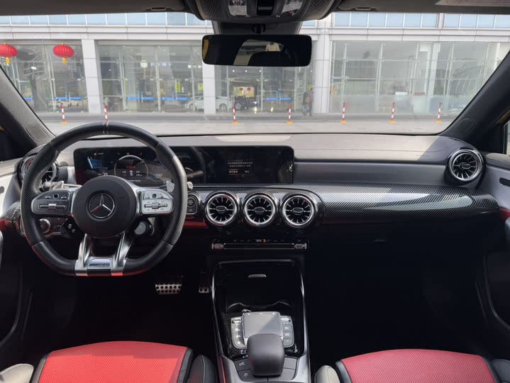 Фото 4 - Mercedes-Benz A-Class AMG