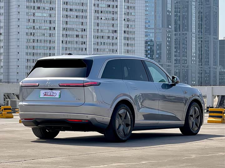 2025 Nio Onvo L90