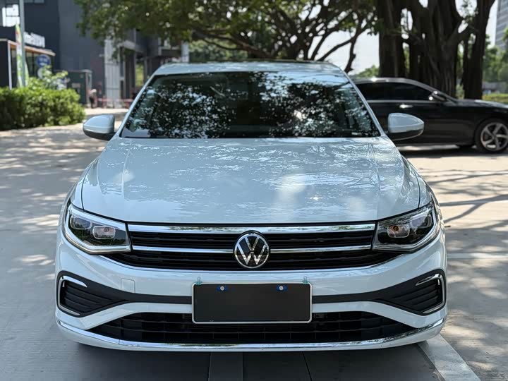 Фото 2 - Volkswagen Bora