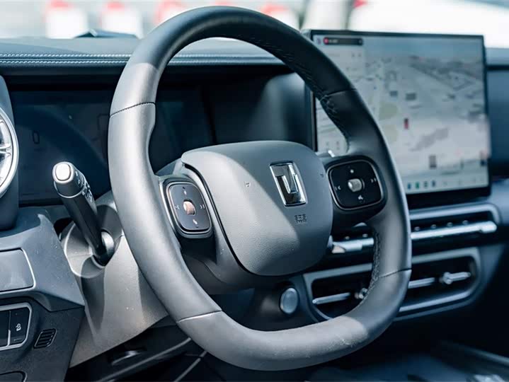 Tank 300 Hybrid 2025 2025款 Hi4-T 37.1kWh
