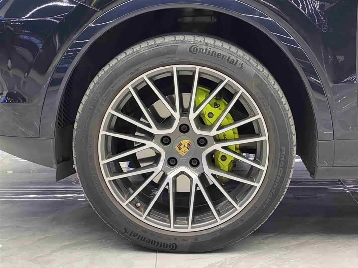 Zdjęcie 4 - Porsche Cayenne Hybrid