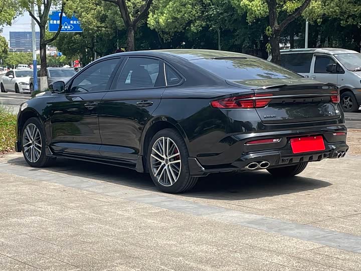 Фото 6 - Geely Preface