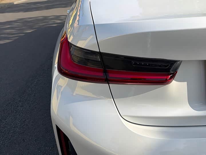 Zdjęcie 6 - BMW 3 Series