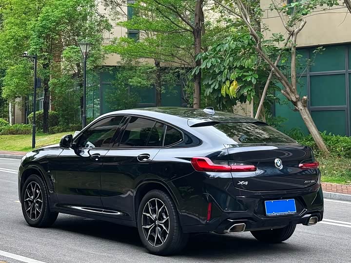BMW X4 2022 2022款 xDrive 25i M运动套装