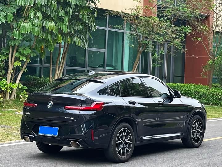 BMW X4 2022 2022款 xDrive 25i M运动套装