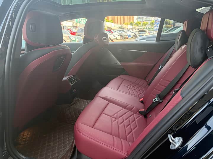 BMW i5 2025 2025款 eDrive 40L M运动套装