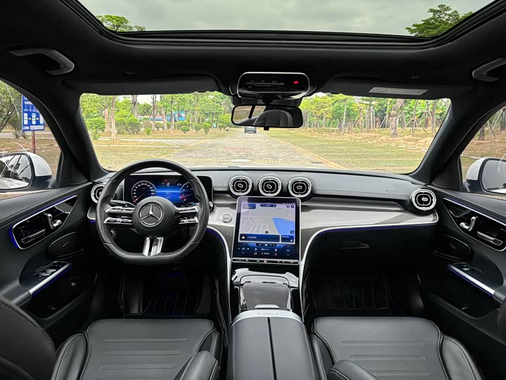 Zdjęcie 5 - Mercedes-Benz C-Class