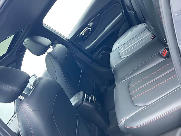 Фото 7 - GAC Trumpchi Empow R