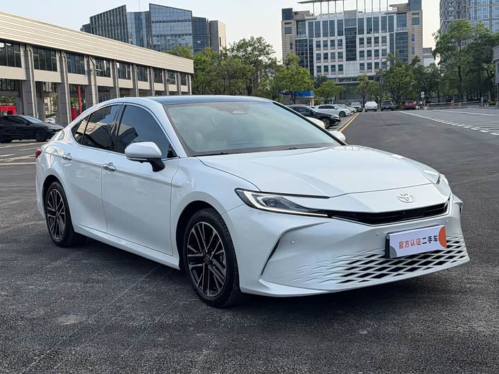 Toyota Camry 2026 2026款 双擎 2.0HG 尊贵版