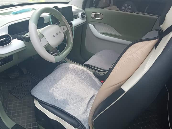 Geely Galaxy Panda Mini 2025 2025款 210km 熊猫骑士