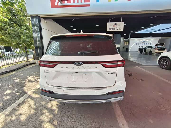 Ford Equator 2023 2023款 EcoBoost 225 铂领型 7座（2/3/2）