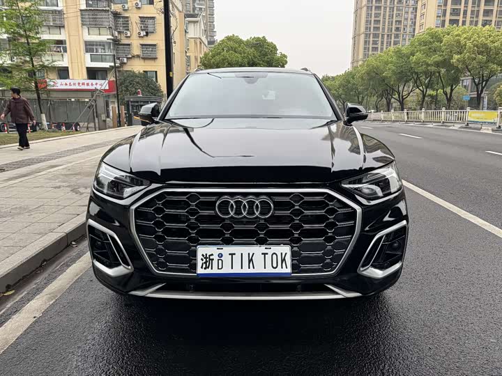 Zdjęcie 2 - Audi Q5L