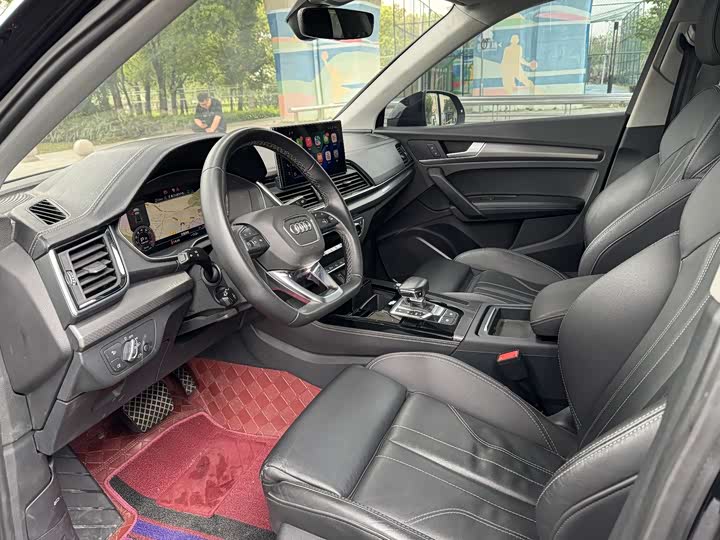 Zdjęcie 4 - Audi Q5L