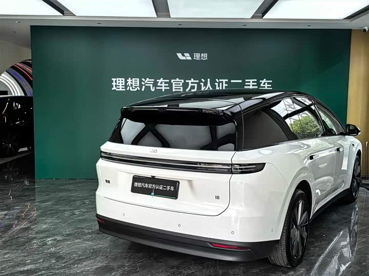 LiXiang i8 2025 2025款 标准版