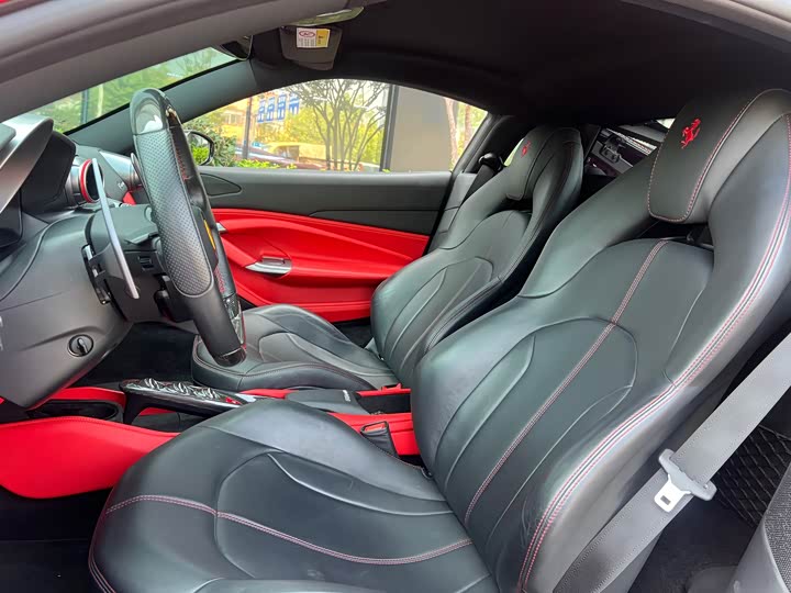 Ferrari F8 2019 2019款 Tributo 3.9T V8