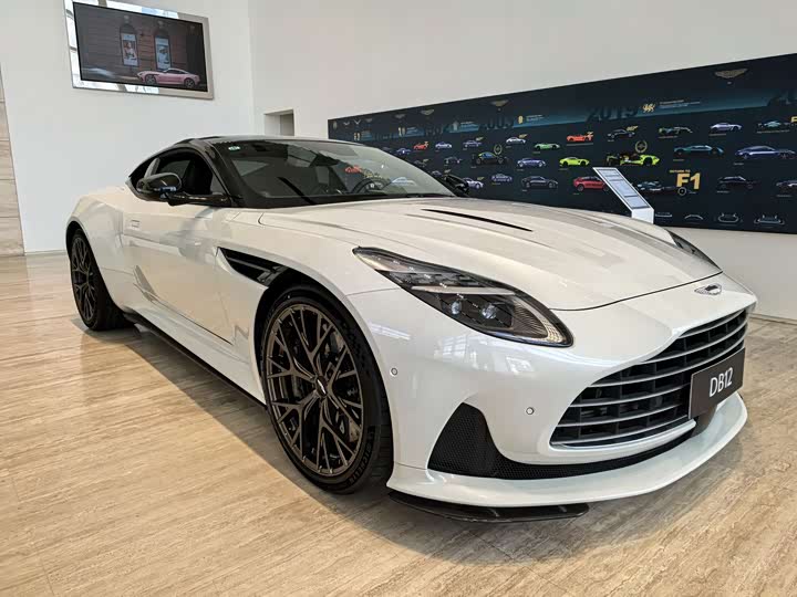 Aston Martin DB12 2025 2025款 4.0T V8 Coupe