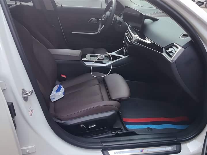 Фото 8 - BMW 3 Series