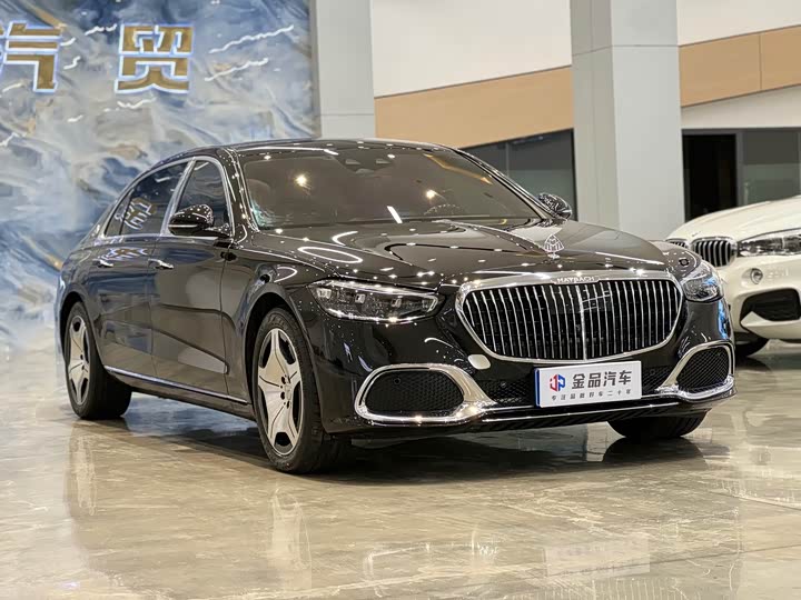 Zdjęcie 3 - Mercedes-Benz Maybach S-Class
