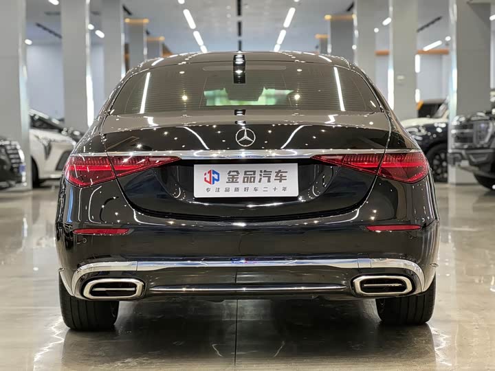 Zdjęcie 5 - Mercedes-Benz Maybach S-Class