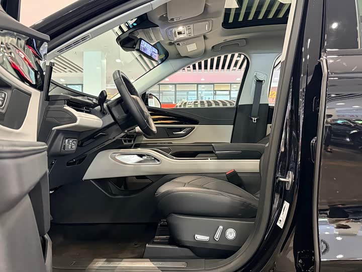 Lincoln Nautilus 2025 2025款 2.0T 四驱尊逸版