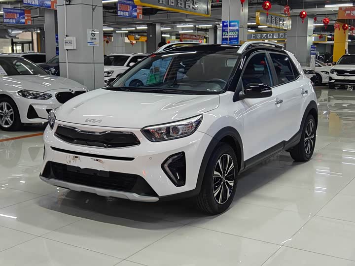 Kia KX1 2021 2021款 1.4L CVT趣享天窗款