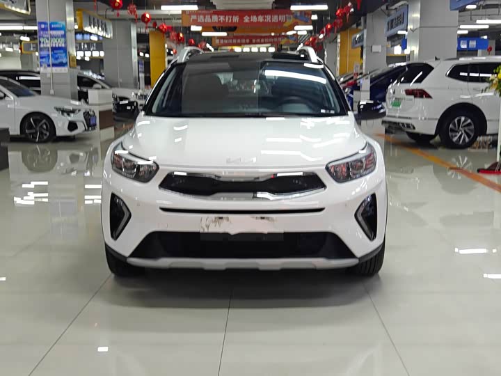 Kia KX1 2021 2021款 1.4L CVT趣享天窗款
