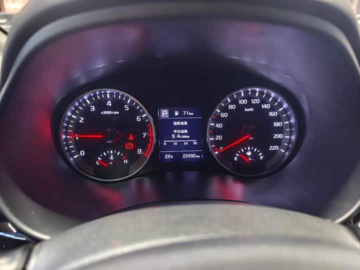 Kia KX1 2021 2021款 1.4L CVT趣享天窗款