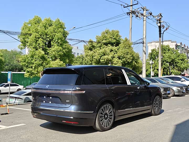 Nio ES8 2026 2026款 六座行政豪华版