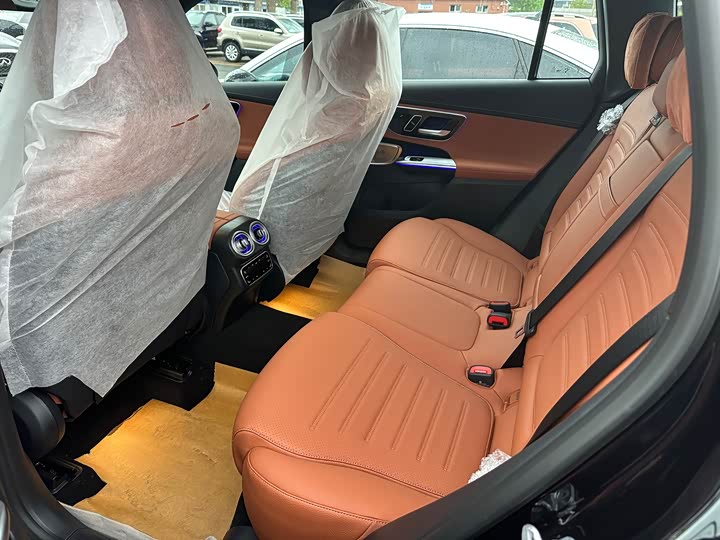 Mercedes-Benz GLC-Class 2026 2026款 改款 GLC 300 L 4MATIC 动感型 5座