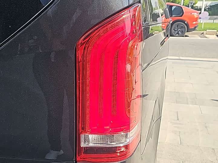 Mercedes-Benz V-Class 2022 2022款 V 260 L 长轴距豪华版