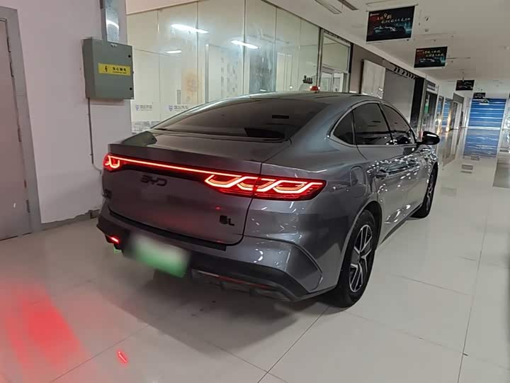 Zdjęcie 7 - BYD Qin L
