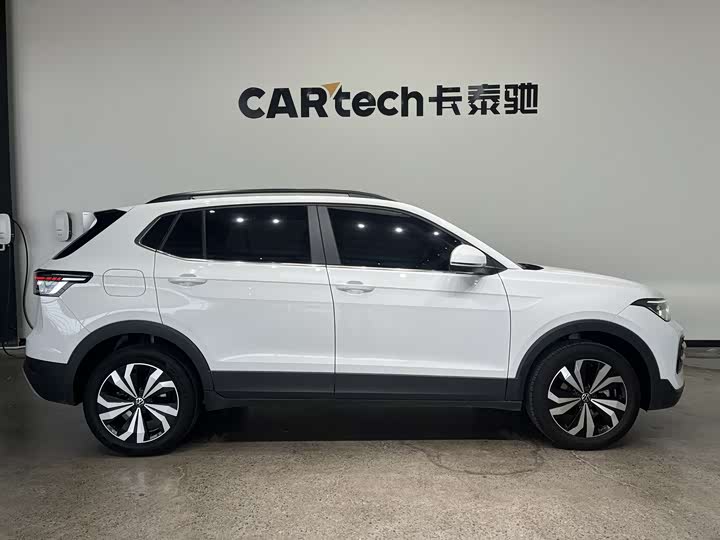 Volkswagen Tharu 2025 2025款 新锐 1.5L 锐意版