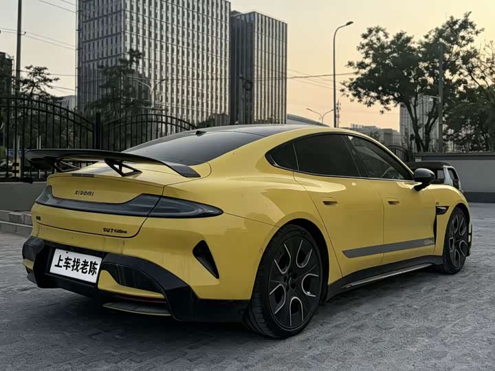 2025 Xiaomi SU7 Ultra