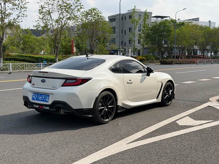 Subaru BRZ 2025 2025款 2.4L 手动版EyeSight STI Sport