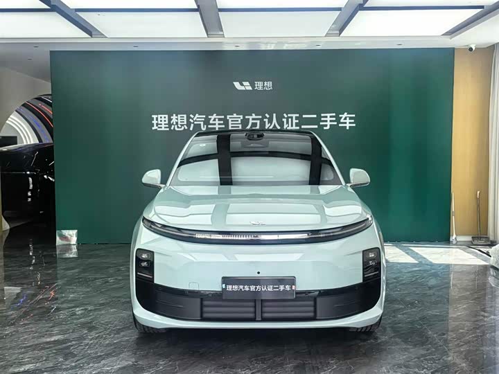 2025 LiXiang L6