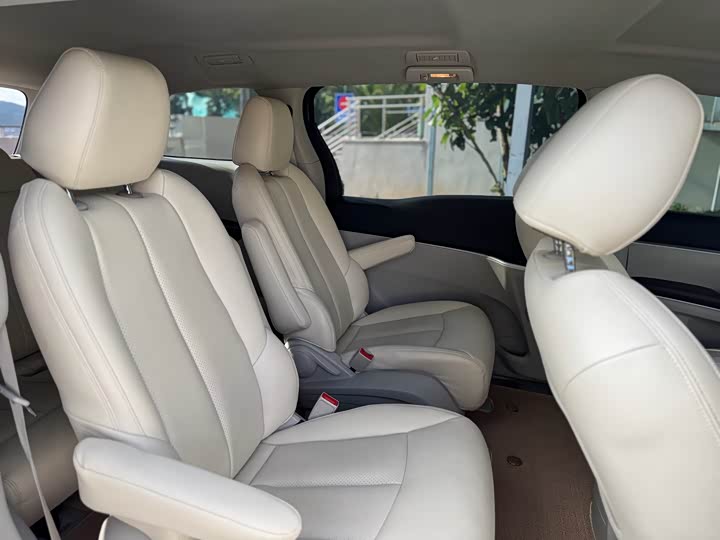 Buick GL8 ES 2023 2023款 陆上公务舱 智慧尊贵型
