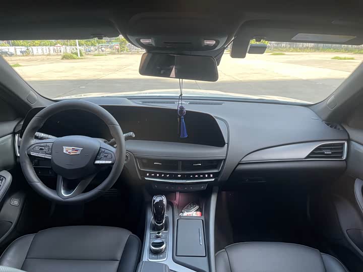 Cadillac CT5 2025 2025款 28T 城市运动版