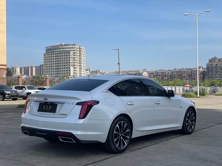 Cadillac CT5 2025 2025款 28T 城市运动版