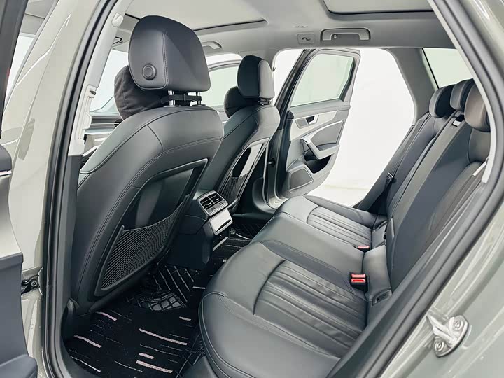 Audi A6 2022 2022款 Avant 先锋派 40 TFSI 豪华动感型
