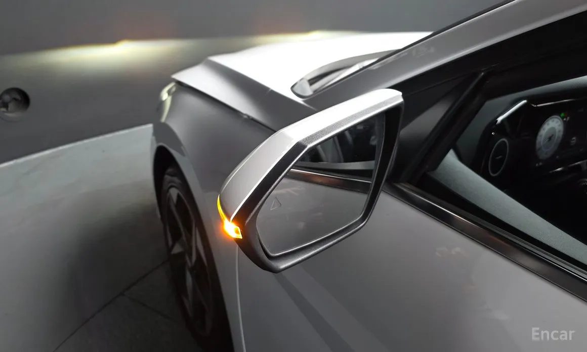 Фото 28 - Hyundai Avante