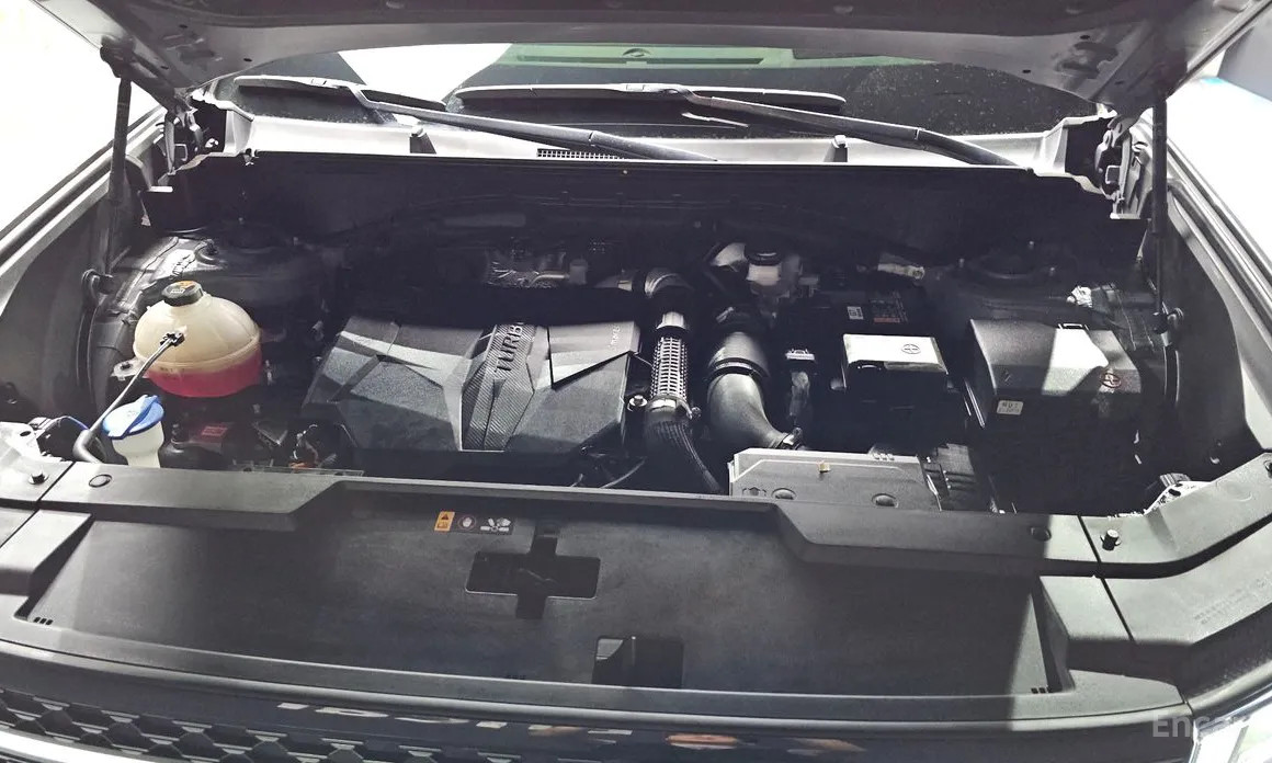 Hyundai Santa Fe 2023 Gasoline 2.5T 4WD